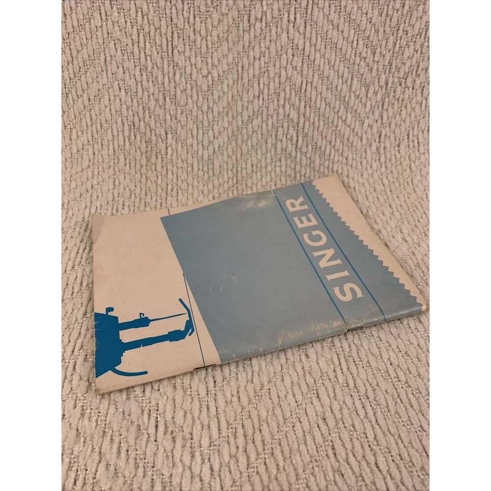 Singer Sewing Machine Model 3314 Owners Manual Original Instruction‎ Guide Book